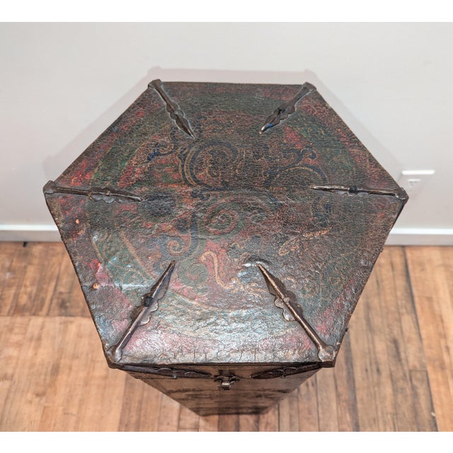 1950s 1950s Tibetan Scroll Box For Sale - Image 5 of 15