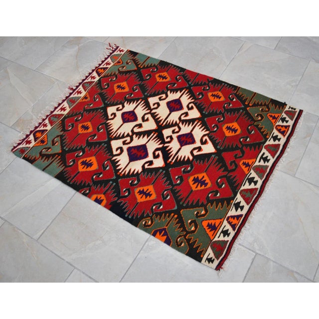 1980s Turkish Rug Handmade Navajo Style Kilim Rug - 3′1″ × 3′9″ For Sale - Image 4 of 10