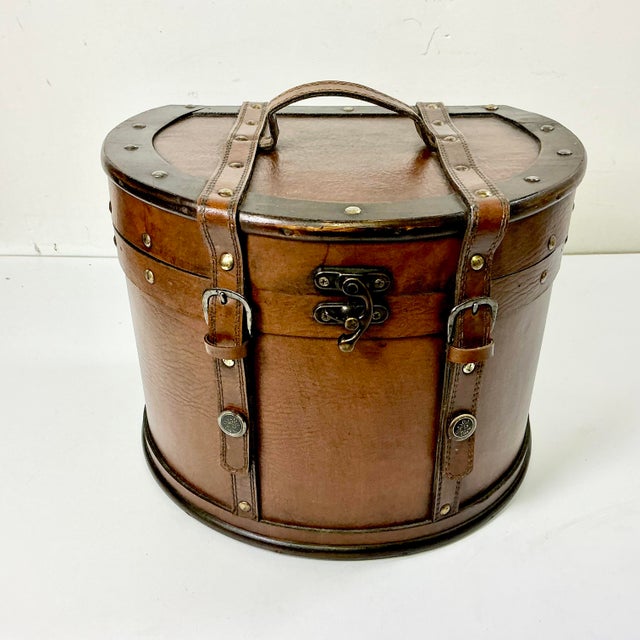 Ralph Lauren 1980s Vintage Americana Boho Chic Wood and Faux Leather Strap Storage Box, After Ralph Lauren For Sale - Image 4 of 14