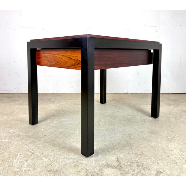 1970s Mid Century Modern Rosewood and Ebonized Wood Side Table by Founders Furniture For Sale - Image 5 of 12
