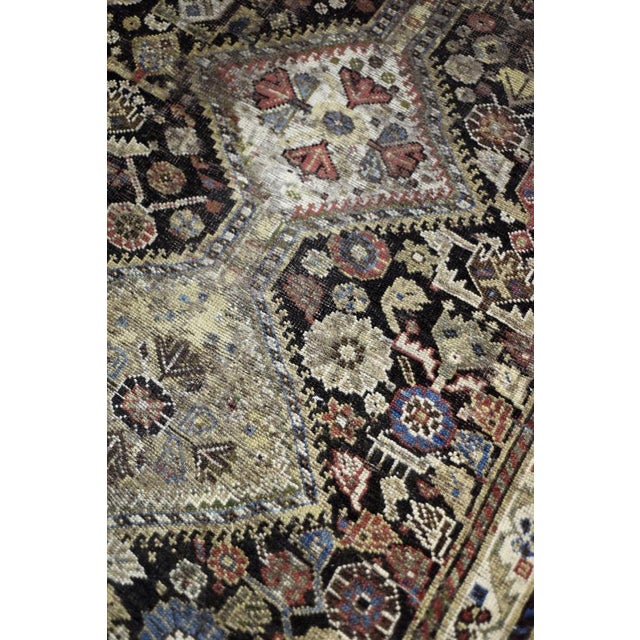 Hand-Woven Oriental Nomadic Qashqai Rug, 1920s For Sale - Image 11 of 18