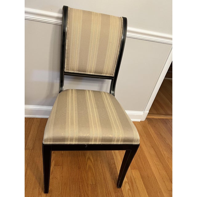 Wood Late 20th Century Kindel Masterworks Mahogany Dining Set With 10 Sleigh-Back Chairs - Set of 11 For Sale - Image 7 of 12