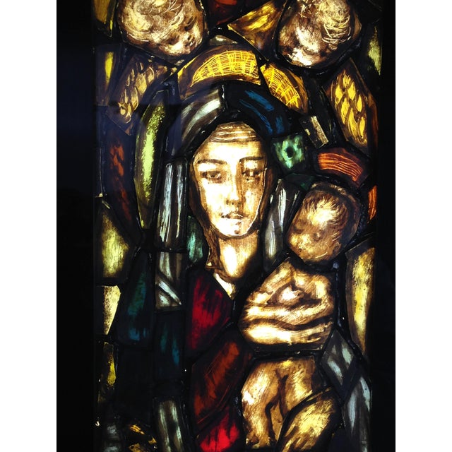 1960s Italian Handmade Backlit Artistic Window with Madonna, Child & Angels, 1960s For Sale - Image 5 of 14