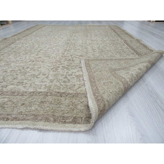 Hand Knotted Vintage Neutral Turkish Area Rug 6'7" X 9'9" Chairish