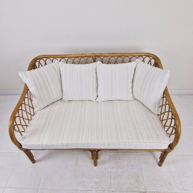 1970s Mid-Century Italian Rattan & Bamboo Settee, 1970 For Sale - Image 5 of 16