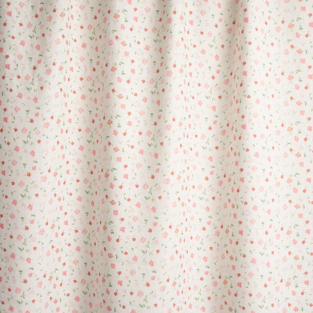 Schumacher Sample - Schumacher x Marie-Chantal Bloomwind Performance Linen Fabric in Pink For Sale - Image 4 of 4