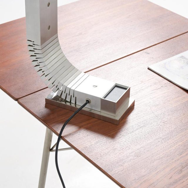 Silver Aluminum Lamp attributed to Serge Mouille, 1950s For Sale - Image 8 of 11