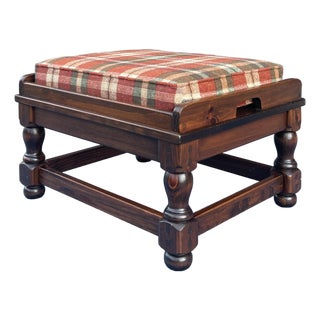 Vintage Ethan Allen Old Tavern Antiqued Pine Ottoman With Red Plaid Cushion For Sale