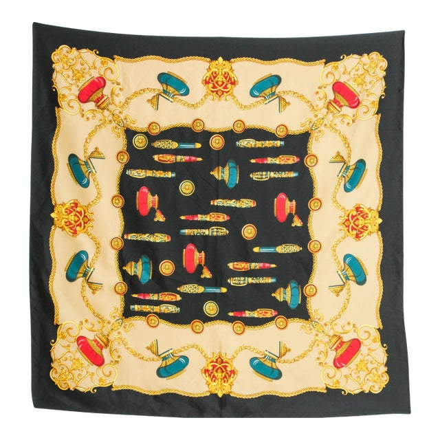 Vintage Italian Scarf Shawl with Luxury Writing Instruments Italy For Sale