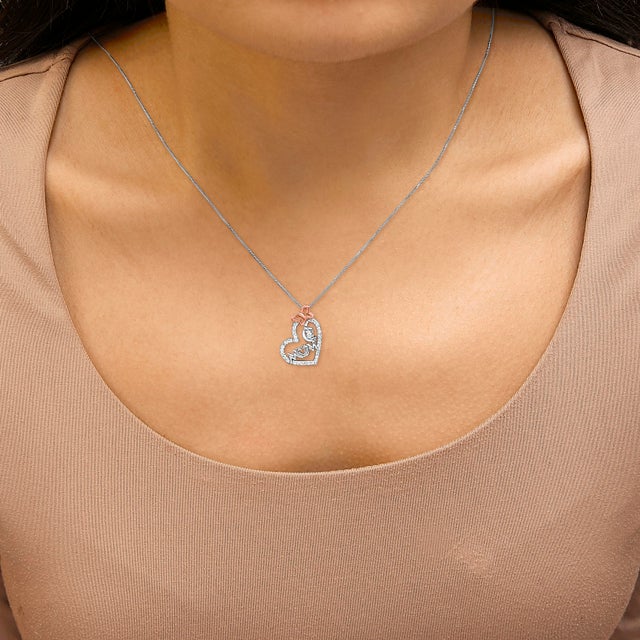 Haus of Brilliance Two Tone .925 Sterling Silver 1/5 cttw Diamond "Mom" and Heart Pendant Necklace (H-I, I1-I2) For Sale - Image 4 of 5