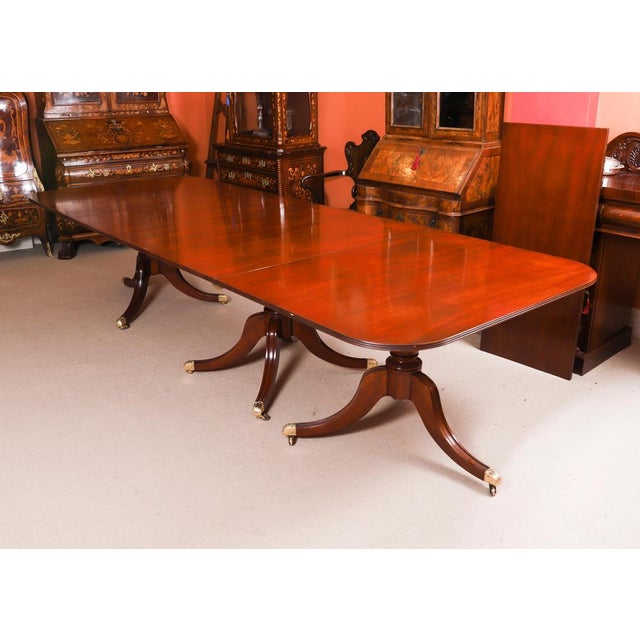 Brown Antique Regency Revival Triple Pillar Dining Table Whytock & Reid 20th Century, 1890s For Sale - Image 8 of 17