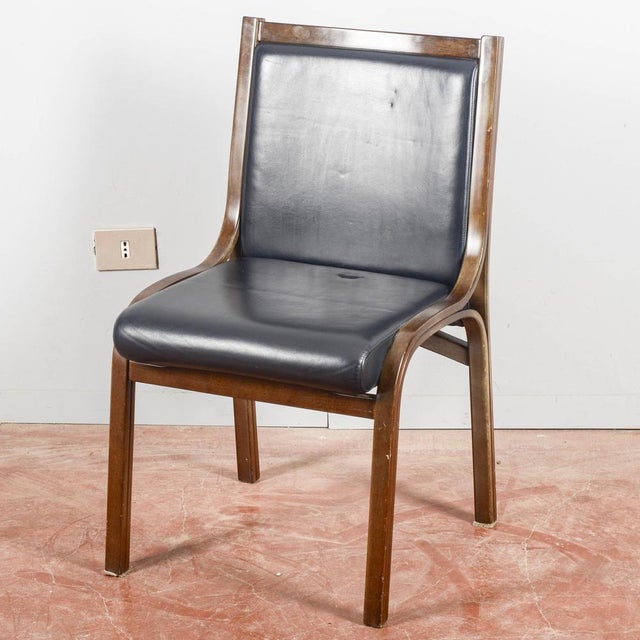 Cavour Chair from Poltrona Frau For Sale - Image 3 of 9