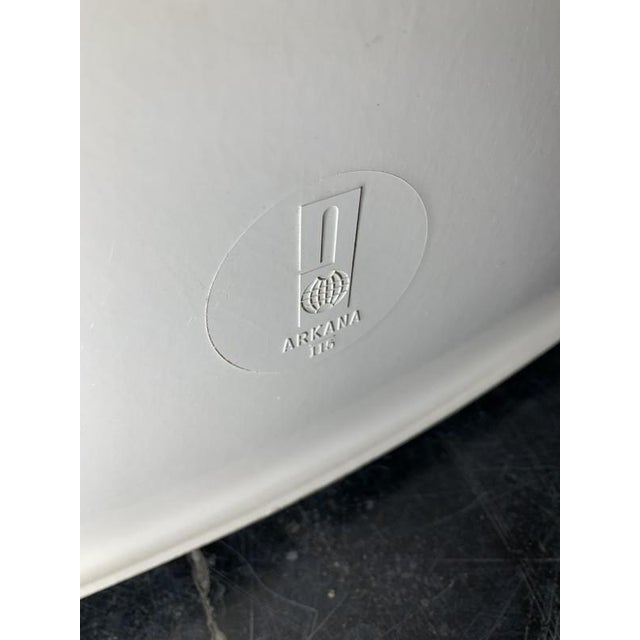 White Tulip Swivel Chairs by Maurice Burke for Arkana, 1960, Set of 2 For Sale - Image 12 of 17