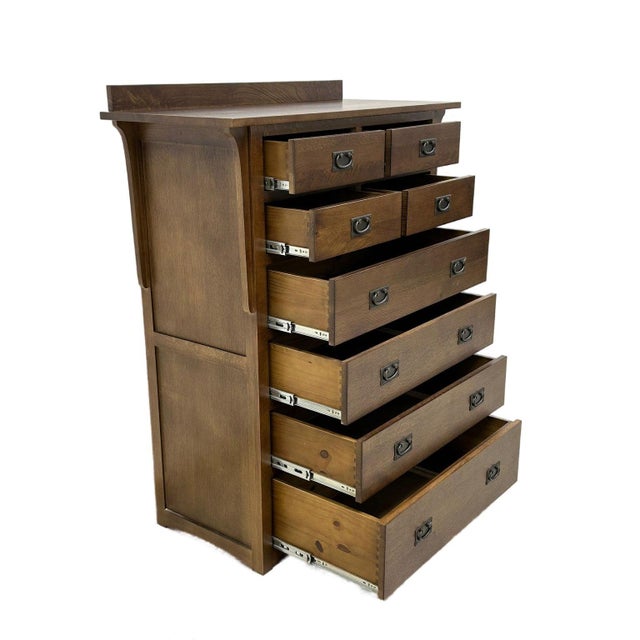 2020s Mission Quarter Sawn Oak 8 Drawer Dresser - Micheal Cherry For Sale - Image 5 of 11