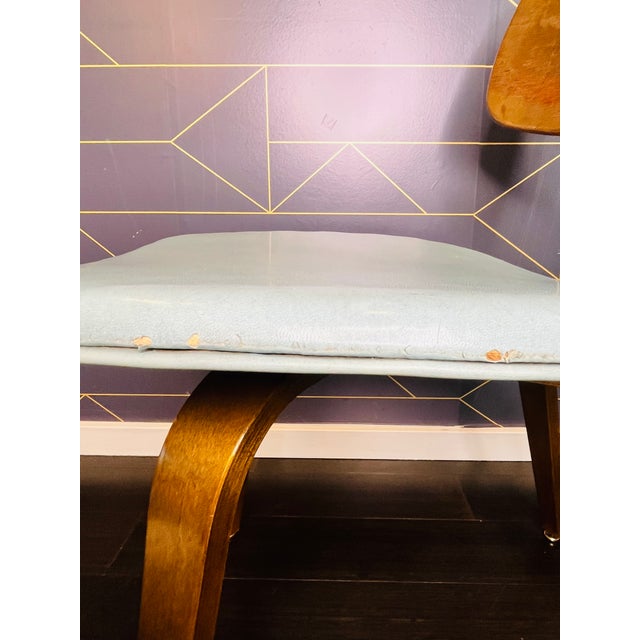 Thonet Mid Century Modern Attributed Thonet Chair For Sale - Image 4 of 7