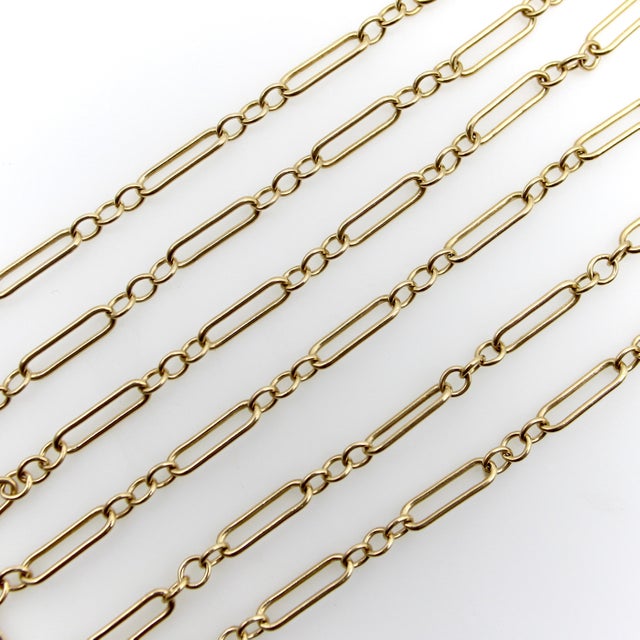 Late 19th Century Victorian 14k Gold 28.5” Paperclip Link Variation Chain For Sale - Image 4 of 7