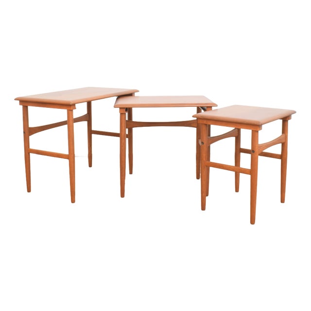 Mid-Century Danish Teak Nesting Tables, 1960s, Set of 3 For Sale