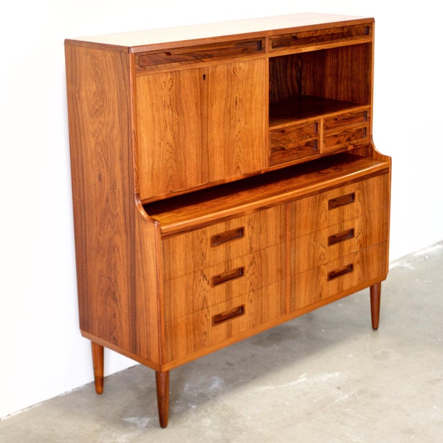 Brown Rosewood Secretary Desk & Bar Cabinet, in the Style of Brdr. Larsen Møbelfabrik For Sale - Image 8 of 18
