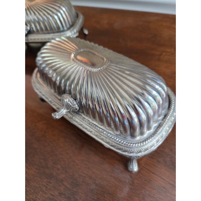 English Vintage Silver Plated Domed Scalloped Butter Dish For Sale - Image 3 of 12