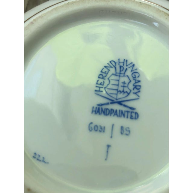 1960s Herend Porcelain Hand Painted Floral Lidded Trinket Box For Sale In Houston - Image 6 of 10