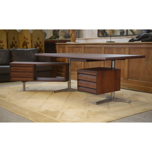 Modèle T95 Desk by Osvaldo Borsani for Tecno, 1960s For Sale - Image 17 of 17