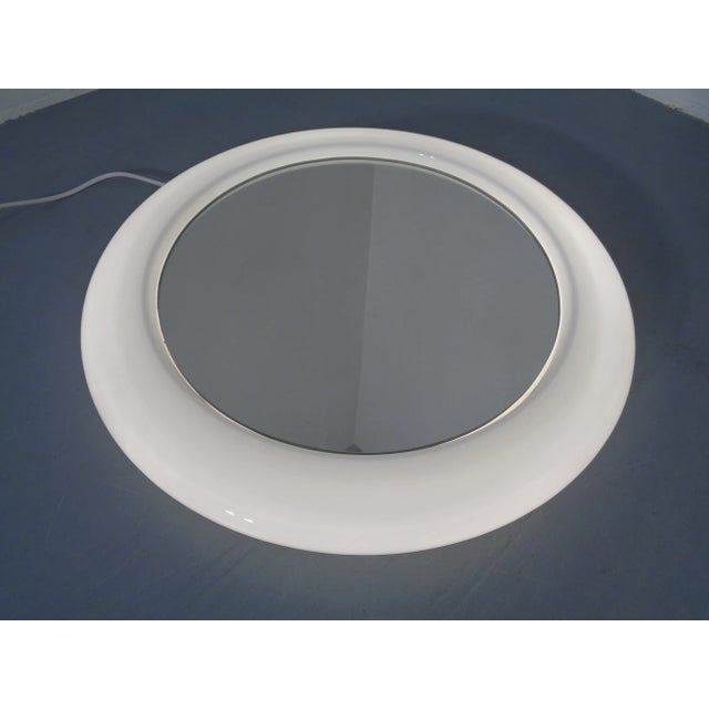 Round Illuminated Opal Glass Mirror, 1960s For Sale - Image 9 of 18