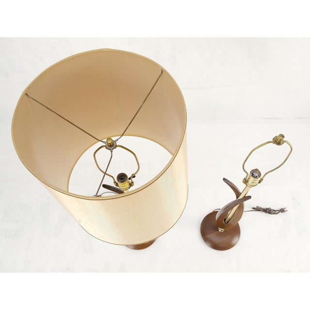 Late 20th Century Pair of Mid Century Modern Oiled Walnut Turned Bases c1970s Table Lamps MINT For Sale - Image 5 of 11