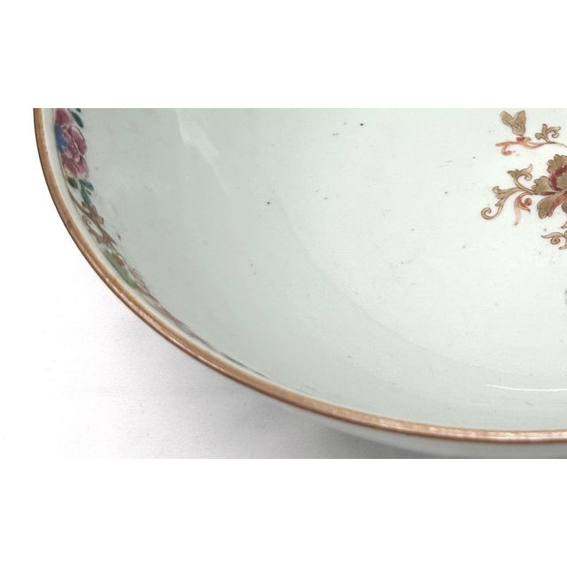 18th C. Qianlong Chinese Export Famille Rose Gilt 12 Inch Punch Bowl, Antique Qing Dynasty Chinoiserie Porcelain Centerpiece, Mandarin Palette For Sale - Image 14 of 18