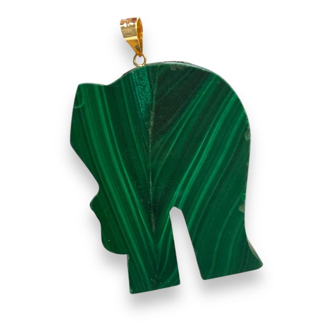 1960s 14k Gold Malachite Elephant Pendant With Ruby Eye For Sale In New York - Image 6 of 6