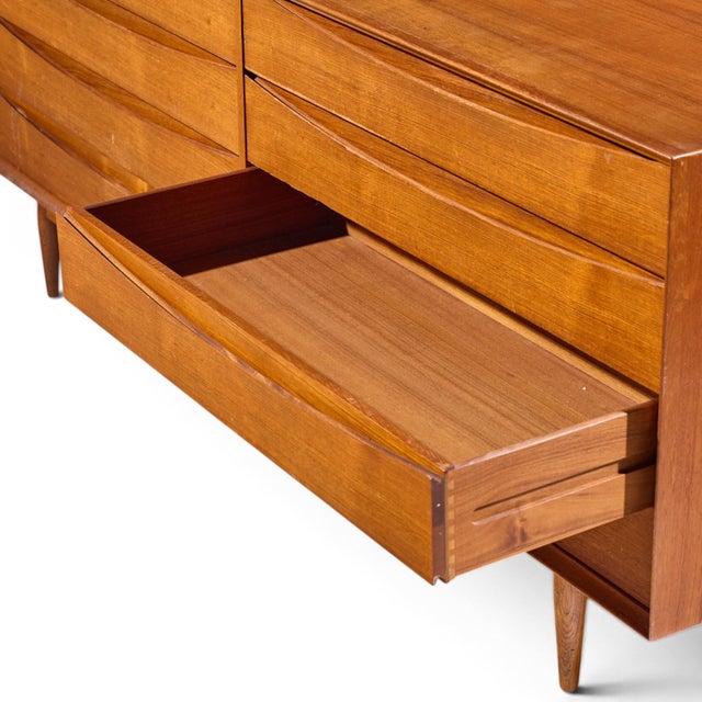Wood Arne Vodder for Sibast Triennale Mid Century Danish Teak 8 Drawer Dresser For Sale - Image 7 of 9