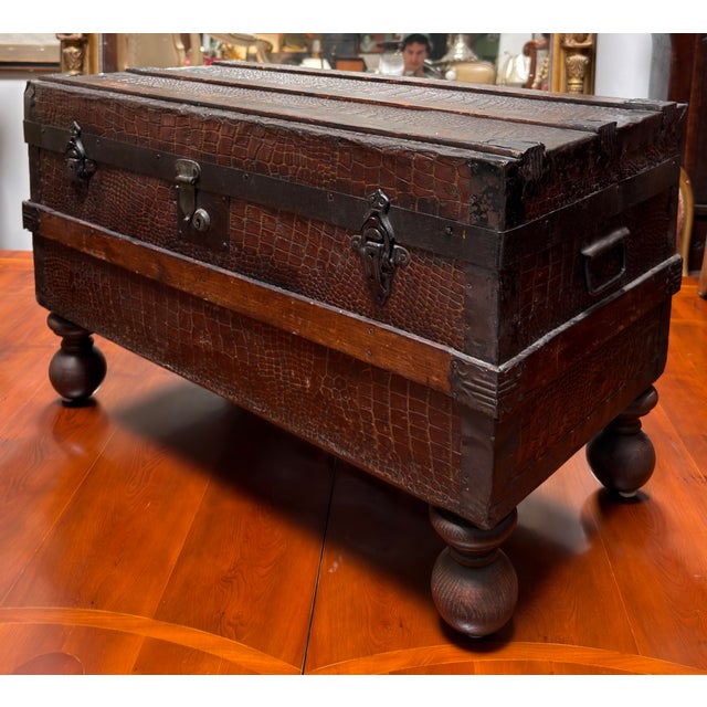 1920s Antique 1920’s Crocodile Leather Steamer Trunk Coffee Table For Sale - Image 5 of 8