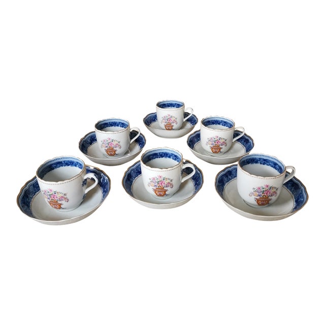 1980s Mottahedeh Mandarin Bouquet Tea Cup and Saucers Set- 12 Pieces For Sale