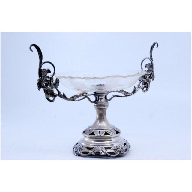 Silver Candy Box with Acid-Etched Glass Plate, Cut-Out Base and Handle For Sale - Image 3 of 10