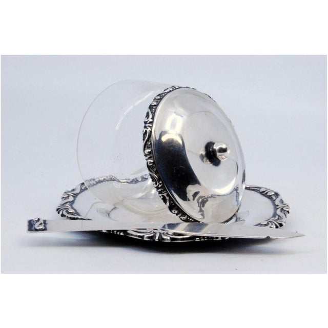 Metal Butter Dish in Embossed Silver with Cut Glass Core, Knob Lid and Knife For Sale - Image 7 of 9