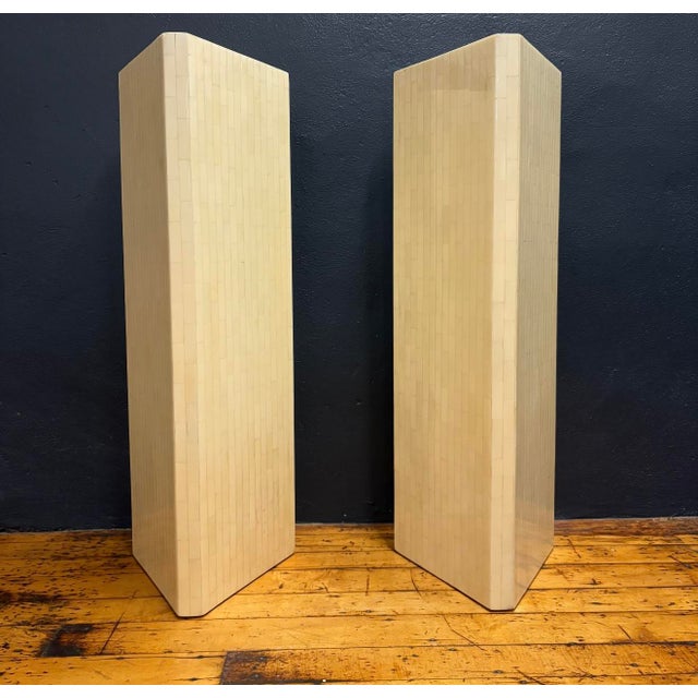 Mid-Century Modern 1980s Karl Springer Style Stone Pedestal or Column Stand For Sale - Image 3 of 6