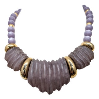 Vintage 1985 Signed Napier Purple "Sherbet" Molded Lucite Collar Necklace For Sale