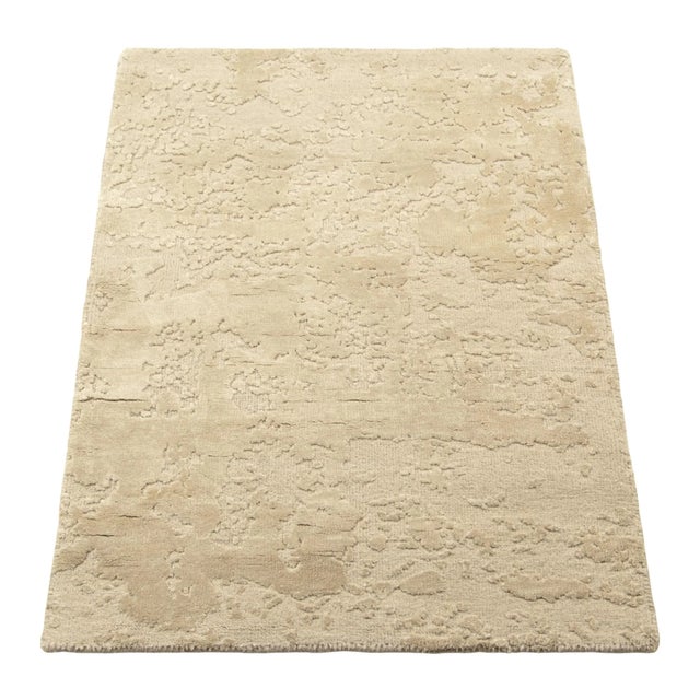 2010s Rug & Kilim’s Gift-Size Abstract Rug in Cream White High-And-Low Texture For Sale - Image 5 of 8