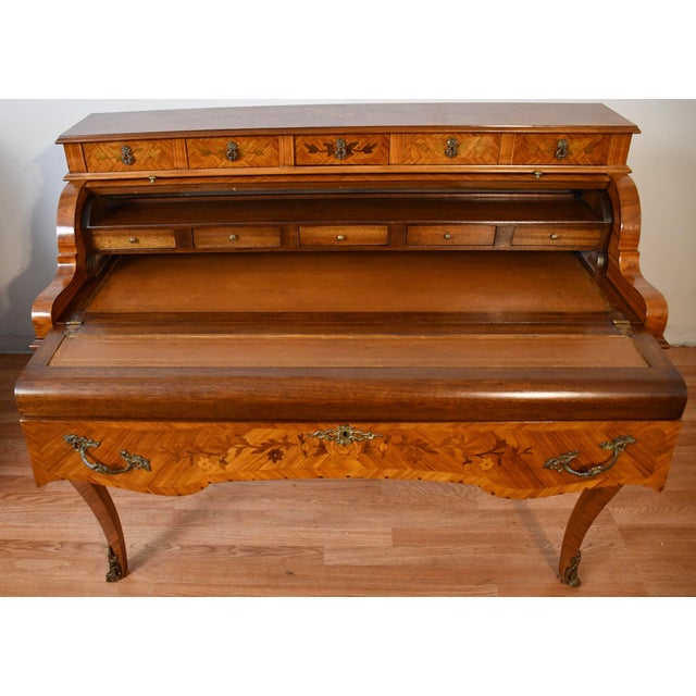 1930s French Louis XV Satinwood Floral Inlay Cylinder Secretary Writing Desk For Sale - Image 13 of 18