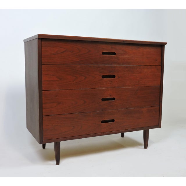 Jack Cartwright Mid Century Modern Walnut Chest Of Drawers Dresser Danish Style Chairish