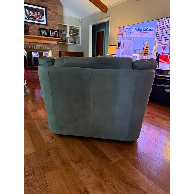 Contemporary 1990's Natuzzi Suede Lounge and Ottoman For Sale - Image 3 of 13