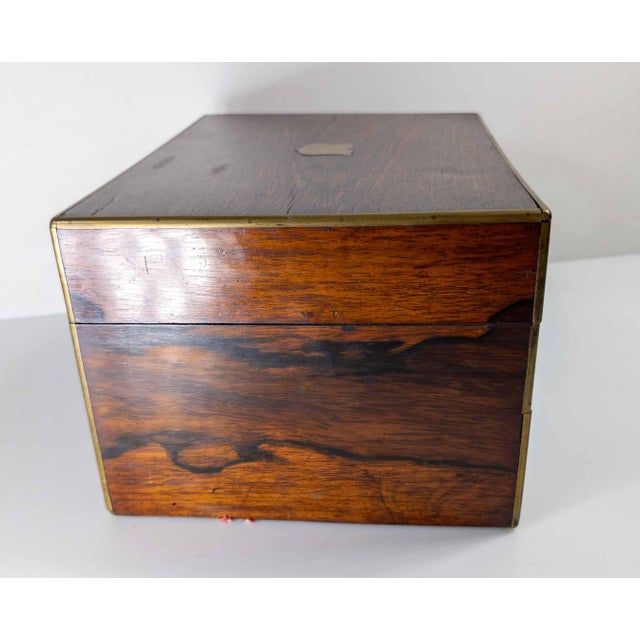 Wood 19th Century English Rosewood Veneer Traveling Vanity Case Box For Sale - Image 7 of 18