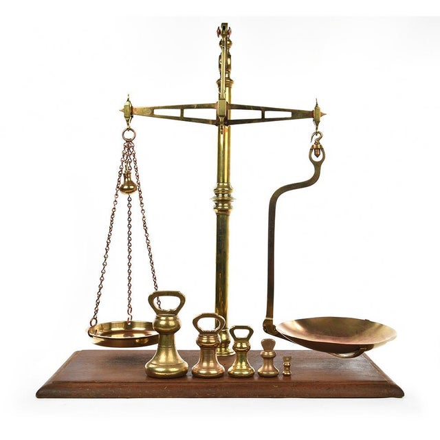 Hunt & Co English Brass Scale, 1920s For Sale - Image 6 of 6