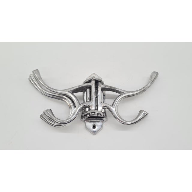 1960s Vintage Aluminum Wall Hanger, 1960s For Sale - Image 5 of 10