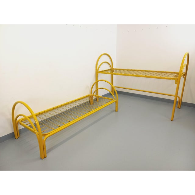 Vintage Italian Bunk Beds in Yellow Metal from Maretto Marflex, 1970s, Set of 2 For Sale - Image 13 of 18