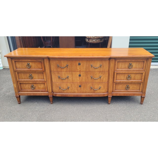 1950s Elegant Long Continental French Style Dresser For Sale - Image 17 of 18