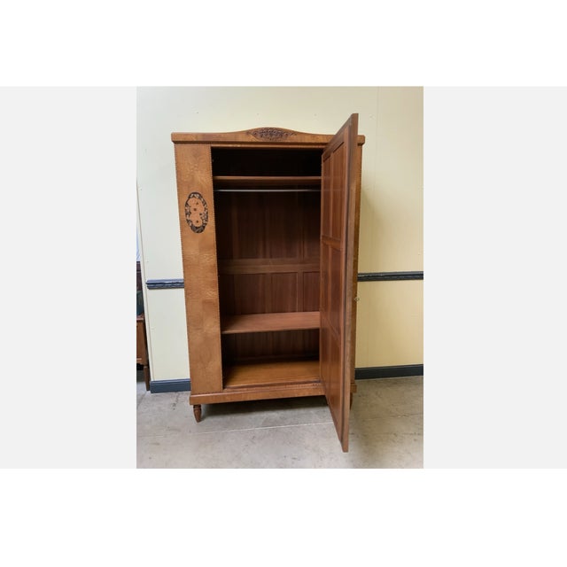 Age: circa 1910 Wood type: solid and veneered elm, burl veneer with inlays Condition: very good, meticulously maintained,...