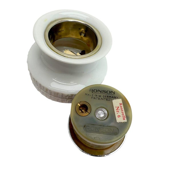 Porcelain Arcta Ashtray Smoking Set with Ronson Lighter from Thomas, Germany, 1960s, Set of 3 For Sale - Image 9 of 11