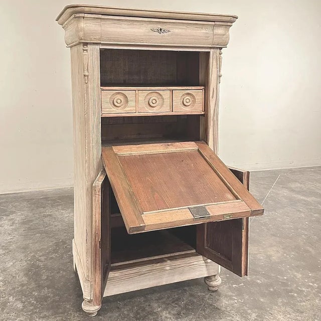 19th Century French Louis Philippe Period Stripped Pine Secretary For Sale - Image 10 of 18