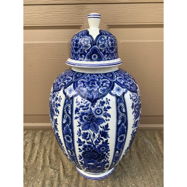 Chinoiserie Ardalt Blue Delfia Blue & White Porcelain Ginger Jar For Sale - Image 3 of 10
