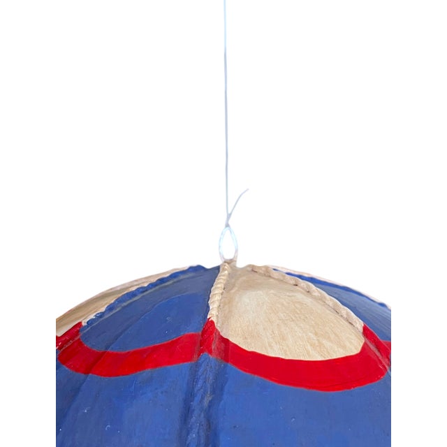 Albert Hadley Vintage French-Style Hot Air Balloon Sculpture – Handcrafted Papier-Mâché, Tole & Rope – Patriotic Folk Art Hanging Object For Sale - Image 4 of 9